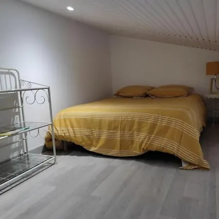Montalivet Mezzanine *